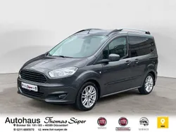 Grau Gebraucht 2016 Ford Tourneo Titanium Van / Kleinbus | 7.350 € (Guter Preis)