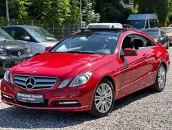 Schwarz Gebraucht 2011 Mercedes E200 AMG Coupé | 14.800 € (Guter Preis)