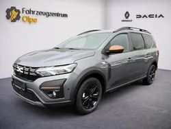Schiefergrau Gebraucht 2024 Dacia Jogger Extreme Van / Kleinbus | 20.890 € (Fairer Preis)