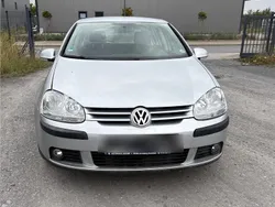 Silber Gebraucht 2006 VW Golf V Goal Limousine | 4.990 € (Etwas zu teuer)