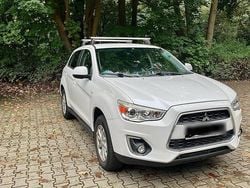 Weiß Gebraucht 2015 Mitsubishi ASX SUV | 8.600 €
