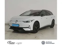 Gletscherweiß metallic Gebraucht 2024 VW ID.7 GTX Limousine | 51.940 €