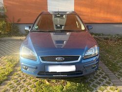 Blau Gebraucht 2007 Ford Focus Kombi | 2.100 € (Fairer Preis)