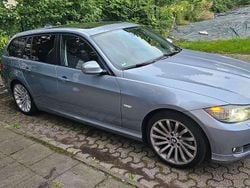 Blau Gebraucht 2011 BMW 320 Kombi | 5.500 € (Guter Preis)