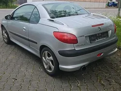 Silber Gebraucht 2002 Peugeot 206 CC Cabrio | 800 € (Guter Preis)