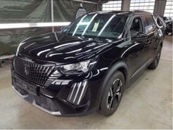 Schwarz Gebraucht 2024 Peugeot 2008 SUV | 20.980 € (Guter Preis)