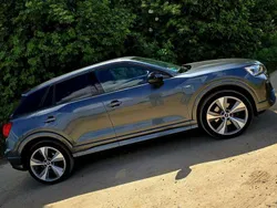 Grau Gebraucht 2023 Audi Q2 S-Line SUV | 24.899 € (Guter Preis)