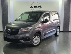 Grau Gebraucht 2022 Opel Combo Life Van / Kleinbus | 17.795 € (Guter Preis)