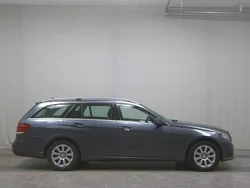 Grau Gebraucht 2015 Mercedes E220 Kombi | 12.490 € (Superpreis)