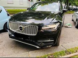 Schwarz Gebraucht 2016 Volvo XC90 Inscription SUV | 25.400 € (Fairer Preis)