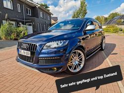 Blau Gebraucht 2014 Audi Q7 Ambiente SUV | 22.999 € (Fairer Preis)