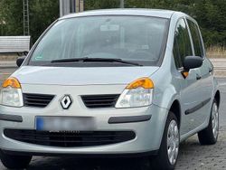 Grau Gebraucht 2005 Renault Modus Van / Kleinbus | 1.800 €