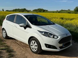 Weiß Gebraucht 2014 Ford Fiesta SYNC Edition Kleinwagen | 5.950 € (Fairer Preis)