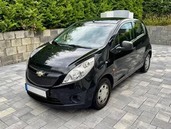 Schwarz Gebraucht 2010 Chevrolet Spark Kleinwagen | 1.350 € (Guter Preis)