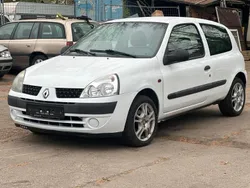 Weiß Gebraucht 2009 Renault Clio II Kleinwagen | 1.100 € (Superpreis)