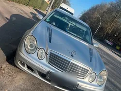 Gebraucht 2002 Mercedes E220 Limousine | 4.590 € (Fairer Preis)