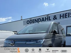 Schwarz Gebraucht 2024 VW Multivan Edition Van / Kleinbus | 63.890 € (Teuer)