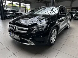 Mercedes GLA220