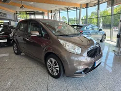 Braun Gebraucht 2015 Kia Venga DREAM-TEAM Edition Kleinwagen | 8.990 € (Fairer Preis)