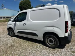 Weiß Gebraucht 2019 Opel Combo Van / Kleinbus | 9.200 € (Guter Preis)