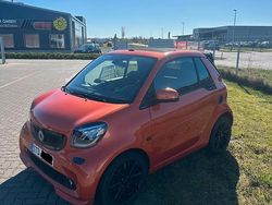 Orange Gebraucht 2017 Smart ForTwo Cabrio Brabus Cabrio | 26.700 € (Teuer)