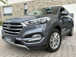 Grau Gebraucht 2016 Hyundai Tucson Intro Edition SUV | 14.990 € (Guter Preis)