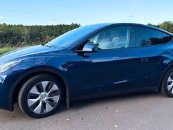 Blau Gebraucht 2023 Tesla Model Y Long Range AWD SUV | 39.600 € (Fairer Preis)