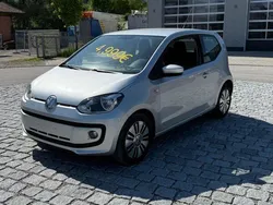Silber Gebraucht 2012 VW up! move up! Kleinwagen | 3.600 € (Guter Preis)