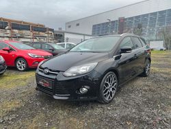 Schwarz Gebraucht 2013 Ford Focus Titanium Kombi | 7.990 € (Etwas zu teuer)