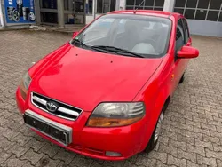Rot Gebraucht 2005 Chevrolet Kalos SE Kleinwagen | 2.490 € (Teuer)
