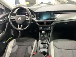 Blau Gebraucht 2019 Skoda Scala Style Kleinwagen | 14.222 € (Guter Preis)