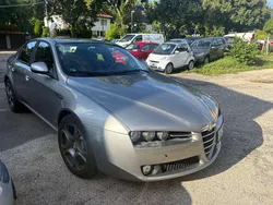 Grau Gebraucht 2011 Alfa Romeo 159 Limousine | 4.450 € (Guter Preis)
