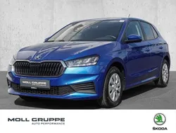 Raceblau metallic Gebraucht 2022 Skoda Fabia Ambition Limousine | 13.740 € (Guter Preis)