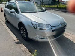 Silber Gebraucht 2016 Citroën C5 Kombi | 4.500 €