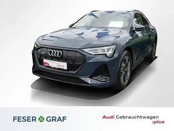 Plasmablau metallic Gebraucht 2021 Audi e-tron Ambiente SUV | 32.740 € (Teuer)
