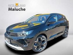 Diamant schwarz (m2) (metallic) Gebraucht 2024 Opel Grandland X Ultimate SUV | 31.890 € (Teuer)
