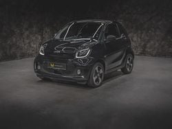 Schwarz Gebraucht 2023 Smart ForTwo Electric Drive Passion Exclusive Cabrio | 19.777 € (Etwas zu teuer)