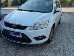 Weiß Gebraucht 2008 Ford Focus Kombi | 1.450 € (Guter Preis)