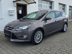 Brisbane brown/lunar sky Gebraucht 2013 Ford Focus Titanium Kombi | 6.990 € (Etwas zu teuer)