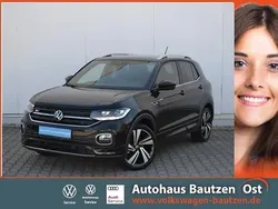 Schwarz (deep black perleffekt) Gebraucht 2021 VW T-Cross R-line SUV | 23.641 € (Fairer Preis)
