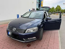 Blau Gebraucht 2012 VW Passat Kombi | 9.000 € (Teuer)