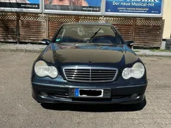 Mercedes C240