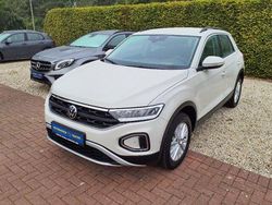 Grau Gebraucht 2024 VW T-Roc Life SUV | 25.790 € (Guter Preis)