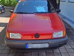 Rot Gebraucht 1989 VW Passat Limousine | 4.000 €