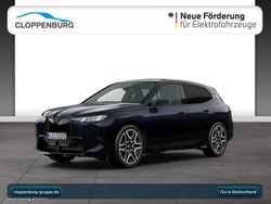 Schwarz Neu 2025 BMW iX M Sport SUV | 108.480 € (Teuer)