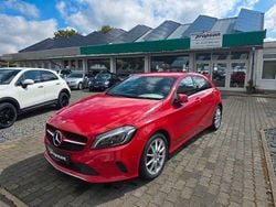 Rot Gebraucht 2017 Mercedes A180 Style Limousine | 14.950 € (Fairer Preis)