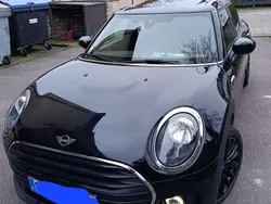 Schwarz Gebraucht 2019 Mini One Clubman Kombi | 18.100 €