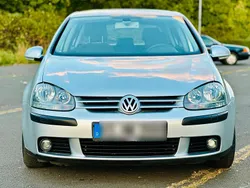 Silber Gebraucht 2005 VW Golf V Limousine | 4.499 € (Etwas zu teuer)