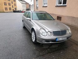 Silber Gebraucht 2005 Mercedes 320 Kombi | 2.500 €