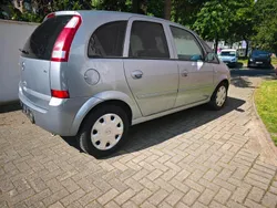 Blau Gebraucht 2006 Opel Meriva Van / Kleinbus | 1.900 € (Guter Preis)